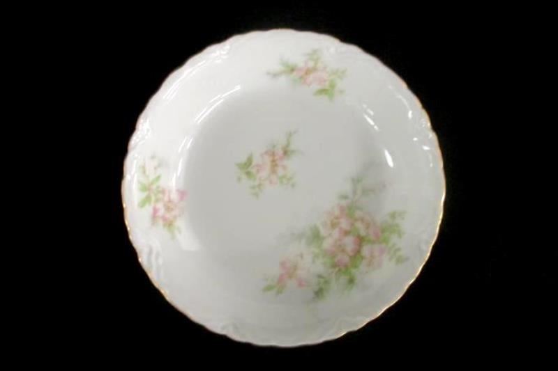 Lot of 6 TK Thun 5.25 Inch Fruit Bowls Bohemia Czechoslovakia THU172