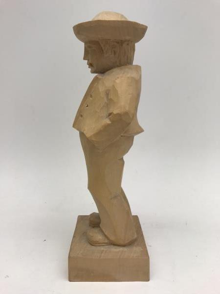 Switzerland Swiss Cyriak Huber Holzbildhauerei Wood Handmade Figurine Unique