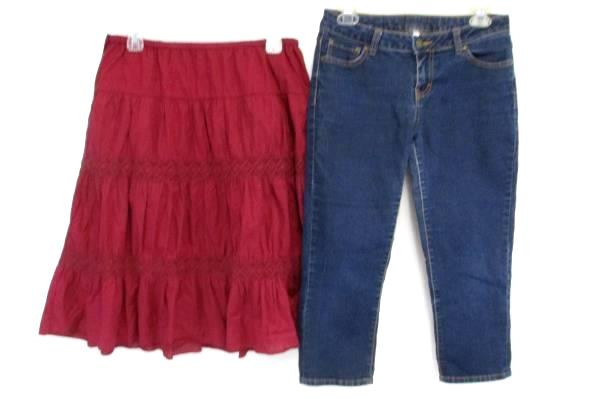 Lot of 2 Jennifer Lopez Jean Capri M No Boundaries Burgundy Long Hippie Skirt M