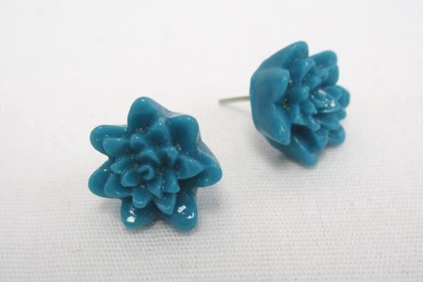 Lot of 3 Matching Jewelry Pieces Blue Teal Tone 3 Sets Earrings Bracelet
