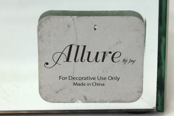Allure By Jay Cube Shaped Mirrored Jewelry Box