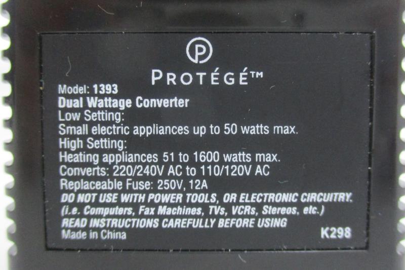 American Tourister Protege Travel Voltage Converter Kit 1393 Charger Black