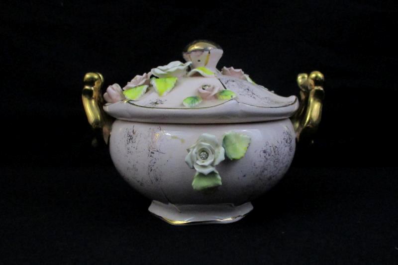 Vintage Wales China Lidded Pink And Gold Gild Candy Dish Embossed Roses Japan