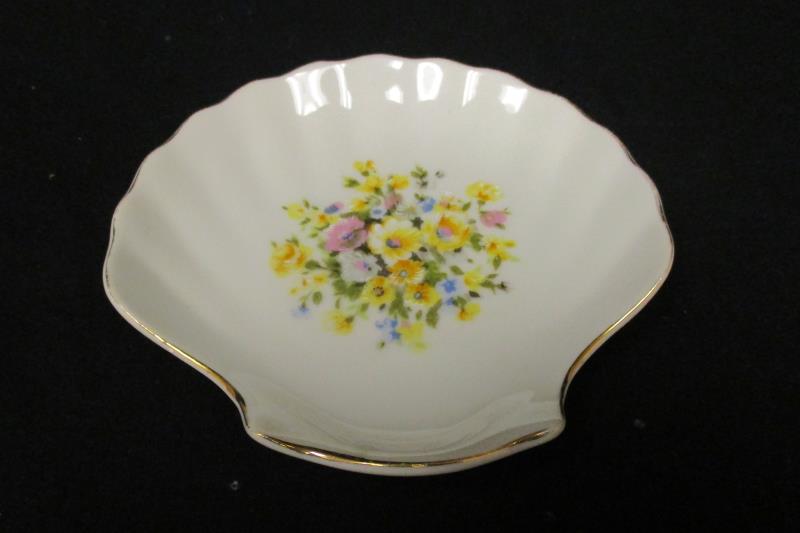 Vintage Shell Shaped China Trinket Dish White Gold Tone Trim Floral Pattern