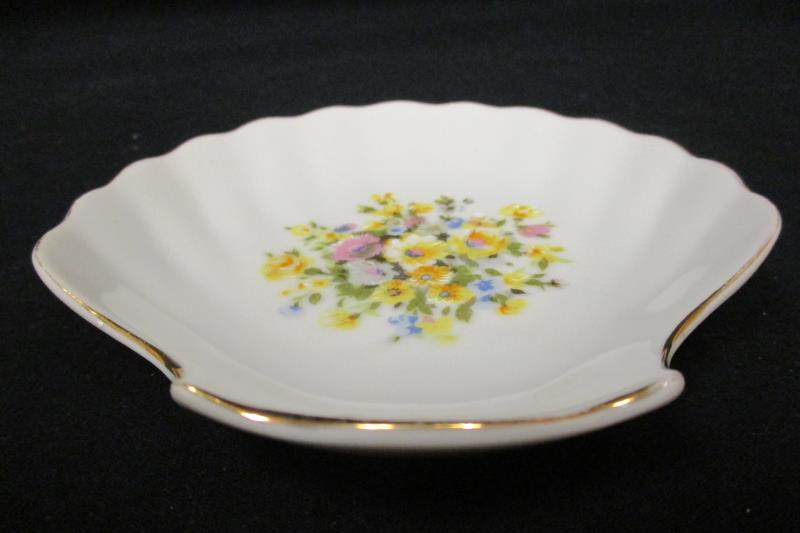 Vintage Shell Shaped China Trinket Dish White Gold Tone Trim Floral Pattern
