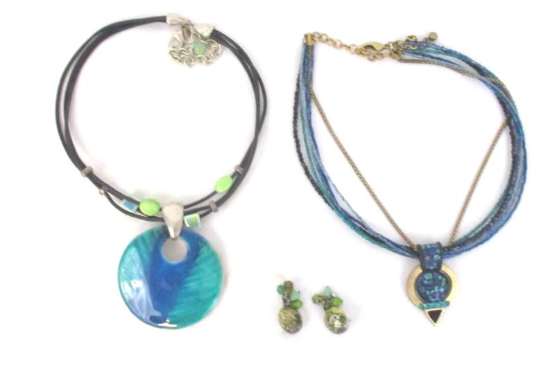 Lot 3 Chico's Jewelry Items 2 Pendant Choker Necklaces 1 Pair Pierced Earrings