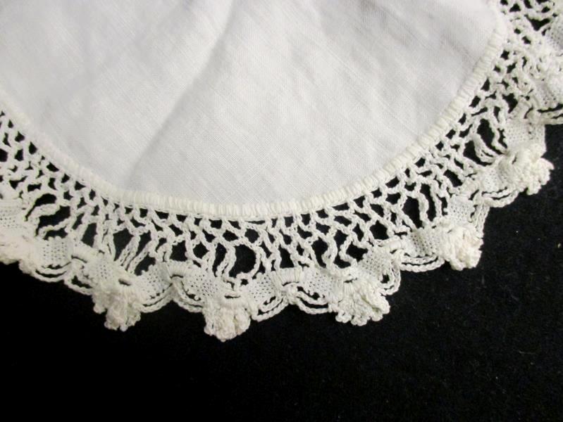 Lot Of 2 Small Matching Handmade Crochet Dollies Lace Trim Circle White Home