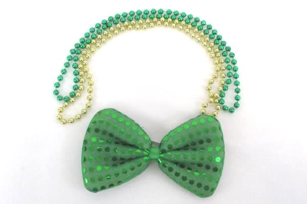 Saint Patricks Day Lot Womens Tshirt Hair Bow Beaded Necklace Large Drinking Cup