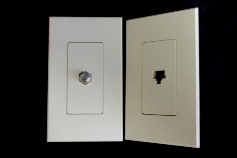 Lot of 2 Lutron Nova T Jacks Telephone NT-PJ-BE and Cable TV NT-CJ-BE Beige