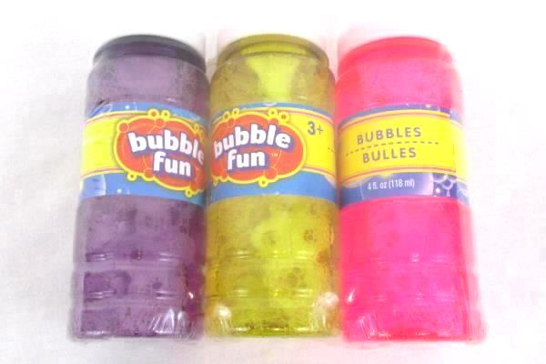Bubbles Lot Kids Outdoor Play Bubble Blizzard Kit 3 Bottles Mix Ages 3 and Up