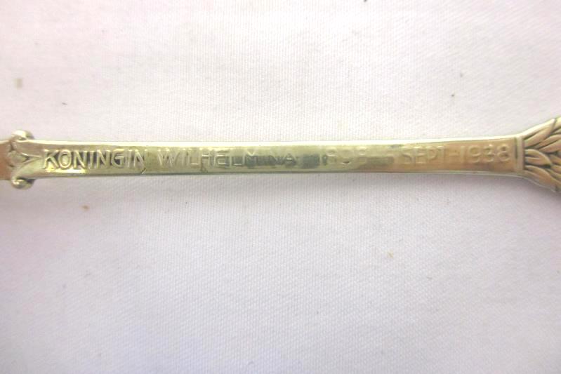 Vintage Queen Koningin Wilhelmina 1898 6th Sept 1938 Gold Tone Spoon Netherlands