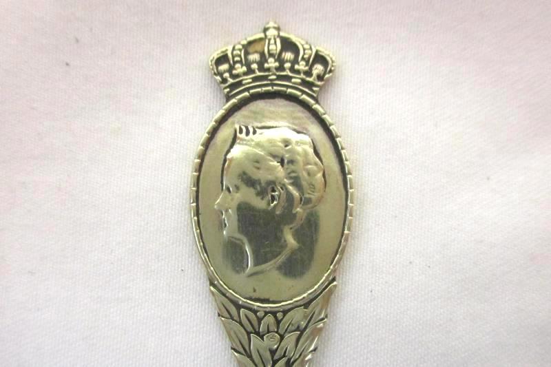 Vintage Queen Koningin Wilhelmina 1898 6th Sept 1938 Gold Tone Spoon Netherlands