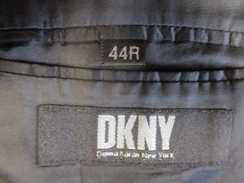 DKNY Textured Striped Wool Suit Jacket Men's Size 44R Pockets Collared