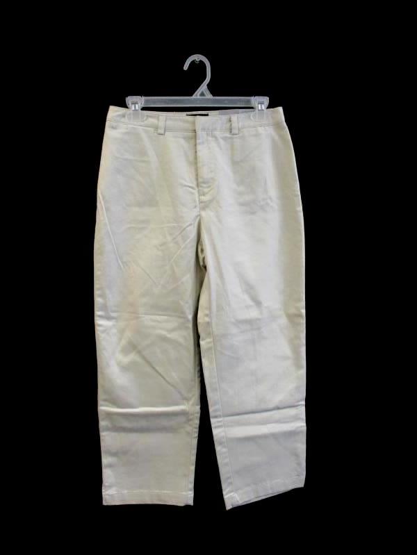 Dockers Stain Defender Stretch Capri Khaki Flat Front Women's Size 4