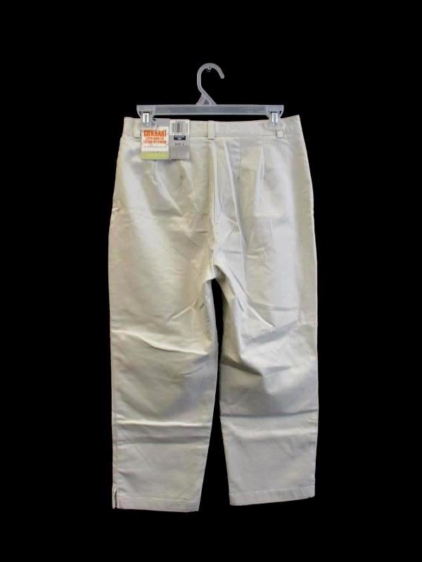 Dockers Stain Defender Stretch Capri Khaki Flat Front Women's Size 4