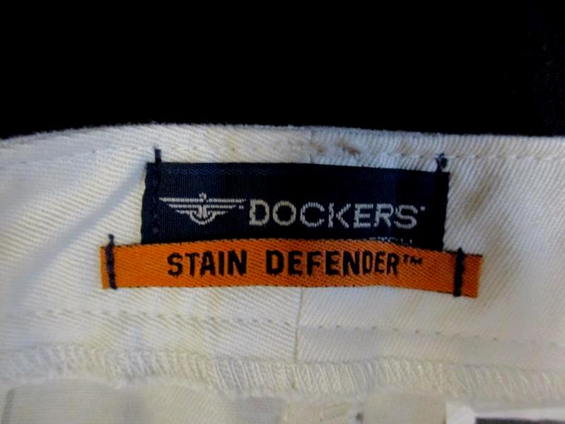 Dockers Stain Defender Stretch Capri Khaki Flat Front Women's Size 4