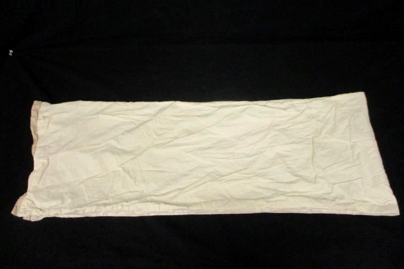 Brown Beige Paisley Floral Pattern Table Runner 3D Embroidered Lightweight