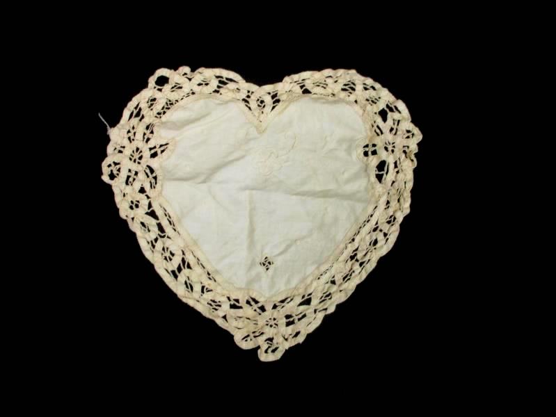 Vintage Imperial Elegance Heart Shaped Crochet Doily Table Decor