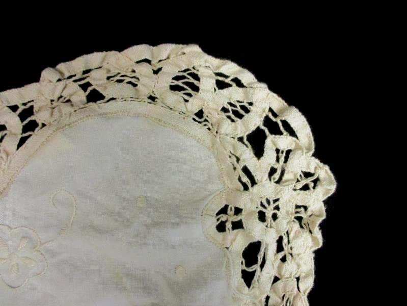 Vintage Imperial Elegance Heart Shaped Crochet Doily Table Decor