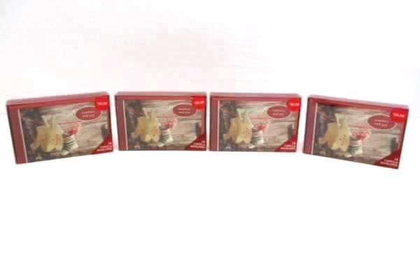 Lot of 4 American Greetings Comfort & Joy Box Set 14 Cards and Envelopes Glitter