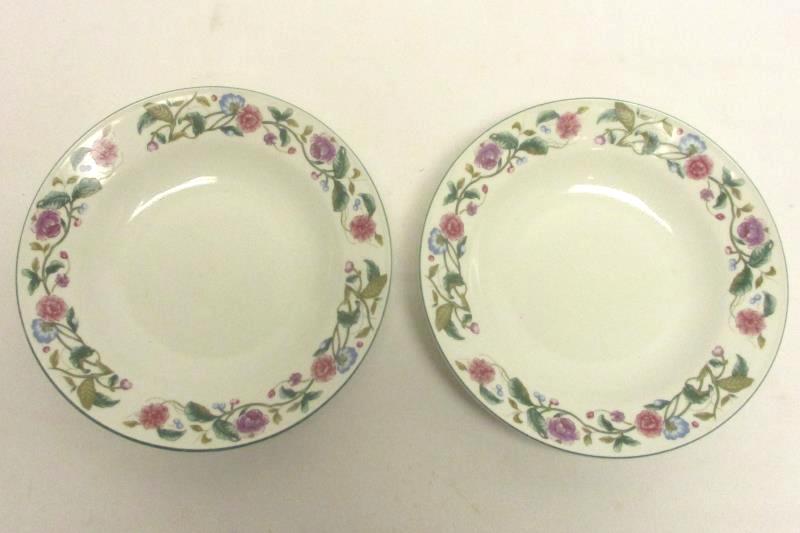 Lot of 4 Castlegarden Collection Serving Plates by Citation Replacement Dishes
