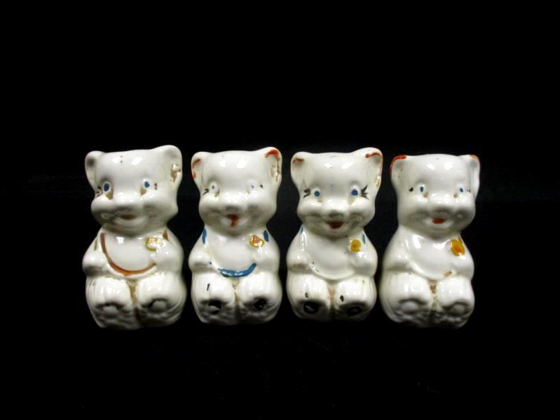 Lot of 4 Vintage 1940's Ceramic Mouse Salt Pepper Shakers Cork Bottoms