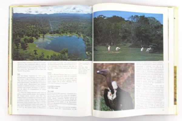 National Parks of the World in Color the World of Nature 1974 HB/DJ Italy