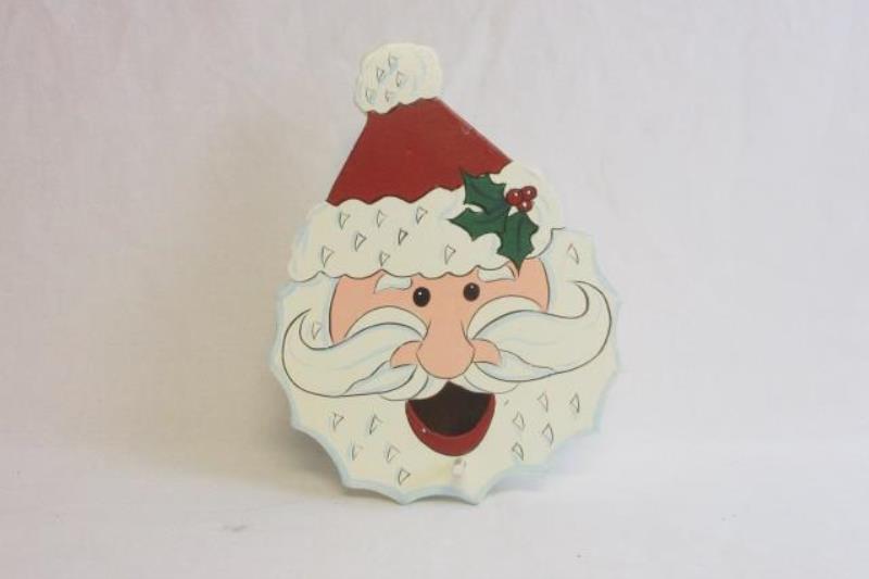Wooden Santa Face Bird House Holiday Decor Made In China 6.5 x 4.25 x 8.5 in