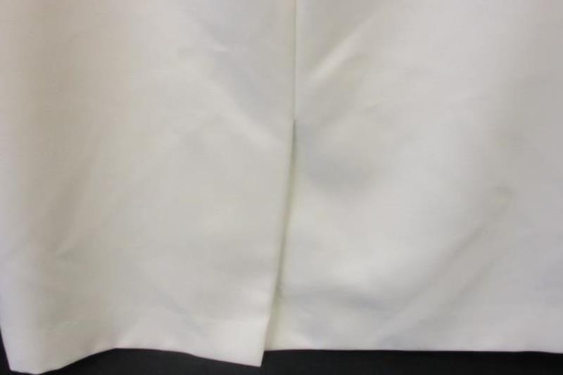 Le Suit Women's Skirt Straight White Pleated Front See Measurements