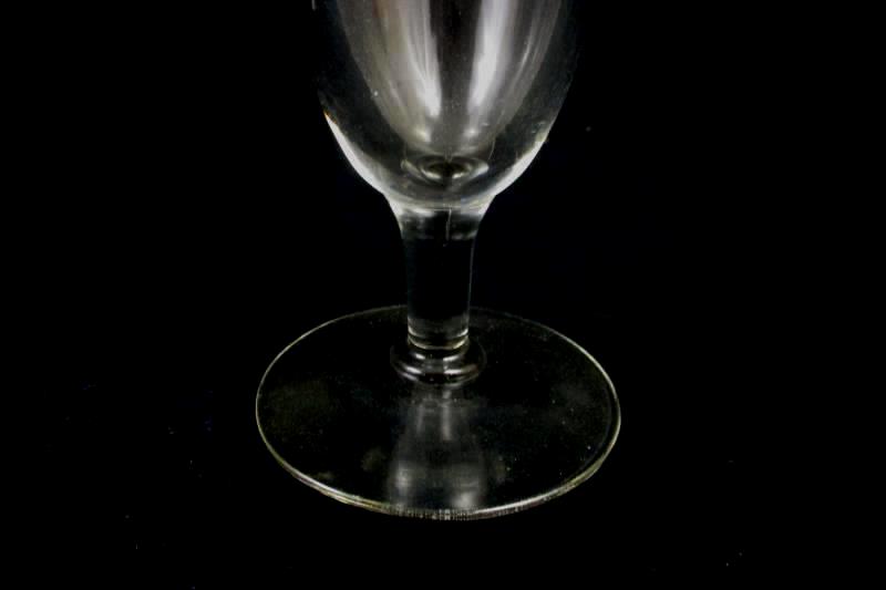 Lot of 4 Vintage Clear Glass Beer Glasses Champagne Flutes Footed