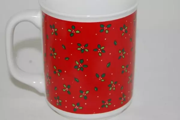 Lot of 4 Christmas Coffee Cocoa Mugs Cups Red White Teddy Bears