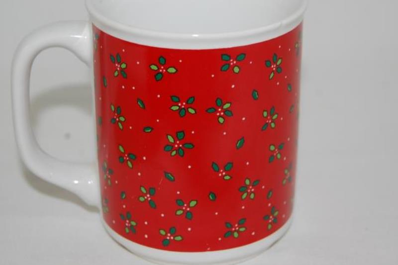 Lot of 4 Christmas Coffee Cocoa Mugs Cups Red White Teddy Bears