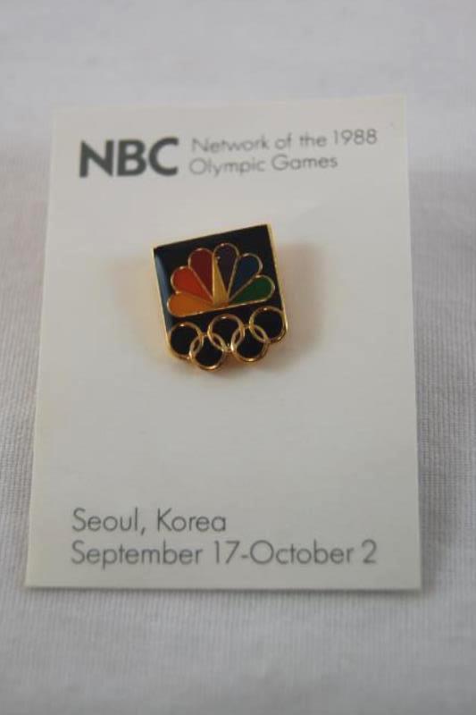 Seoul Korea 1988 Olympics NBC TV Broadcasting Media Olympic Lapel Pin Tie Tack