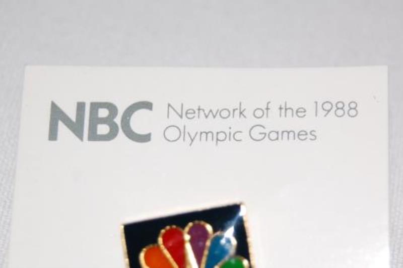 Seoul Korea 1988 Olympics NBC TV Broadcasting Media Olympic Lapel Pin Tie Tack