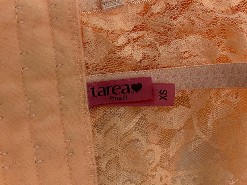 Tarea By Rue21 Bralette Peach Lace Women's Size XS Adjustable Straps
