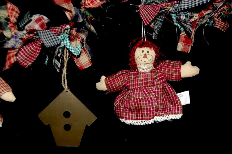 Lot of 3 Christmas Items Stuffed Santa Wall Decor Wind Chime Boys Girls Houses