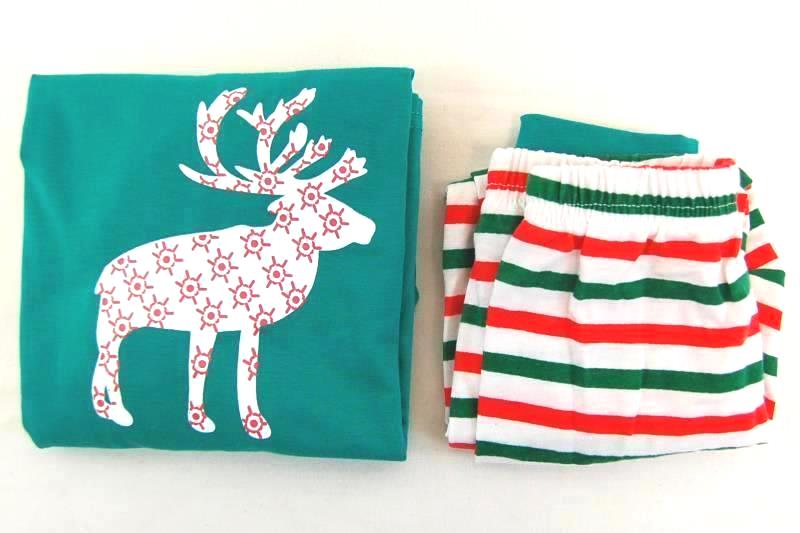 Christmas Pajama's Children's Unisex Size 4 Pants Top Striped Reindeer