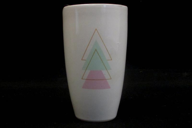 Modern Gourmet Foods Traveler 12 fl oz Mug with Lid White Stoneware Tree Deco