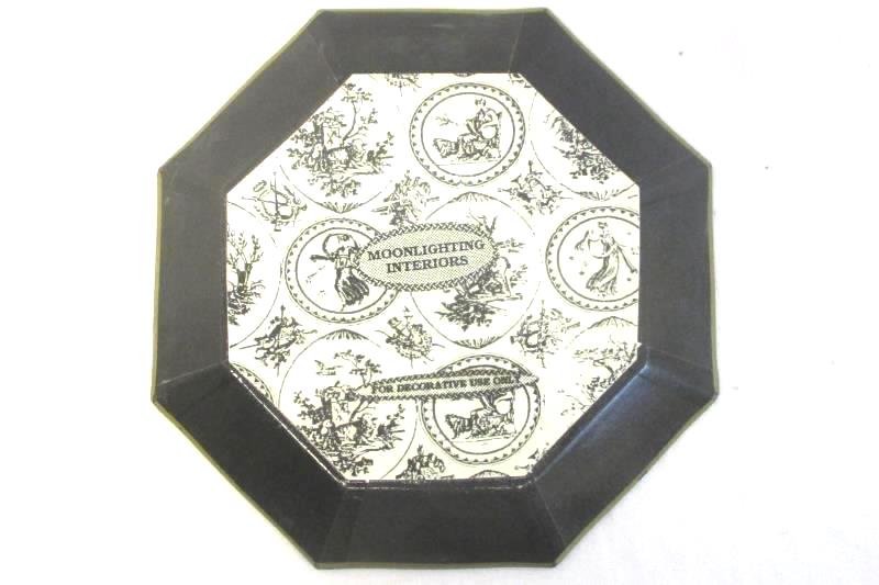 Moonlighting Interiors Decoupage Glass Plate Octagon Brown Bear 10in