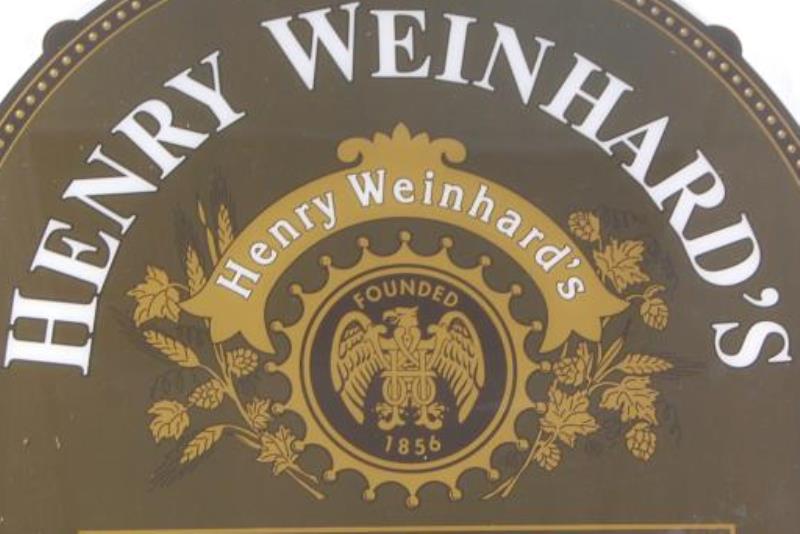 Henry Weinhard's Hefeweizen Beer Bar Plastic Sign Man Cave Garage Bar