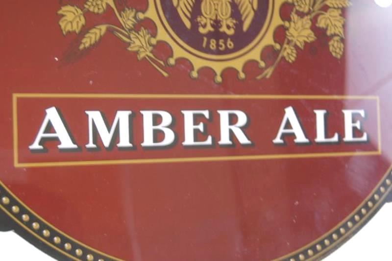 Henry Weinhard's Amber Ale Beer Bar Plastic Sign Man Cave Garage Bar