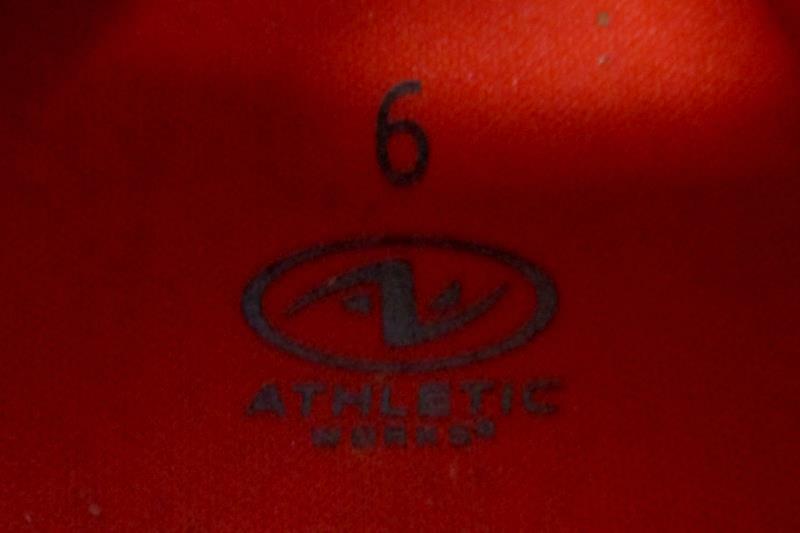 Athletic Works 02 Air Sneakers Men's Size 6 Red Black Lace Up Closure Footwear