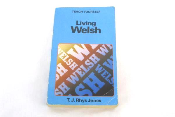 3 Books Survival Kit for Overseas, Living Latin-English Dictionary, Living Welsh