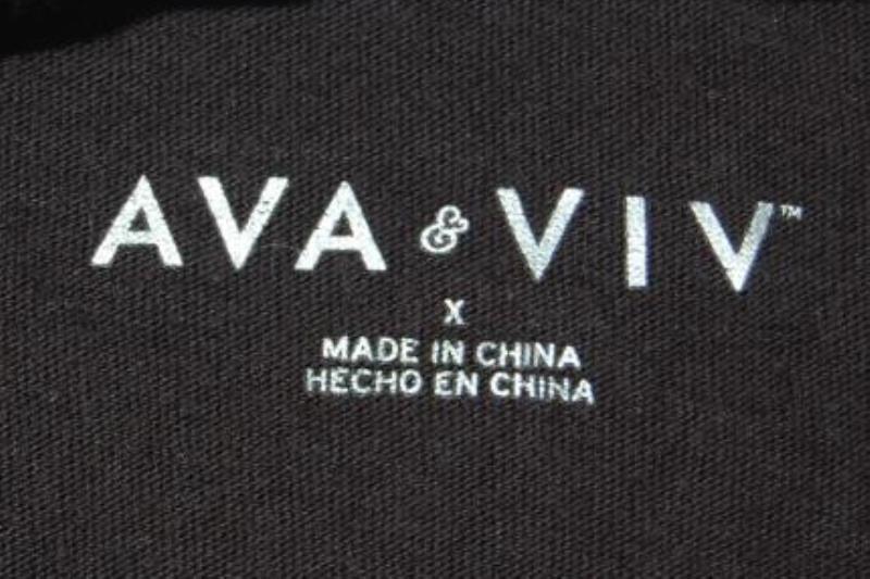 Ava & Viv Women's Top Short Bell Sleeves Embroidered Shoulders Size X Black