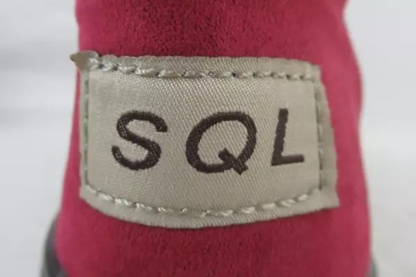 SQL Women's Red Faux Suede Ankle Winter Boots EU 40 US 9.5