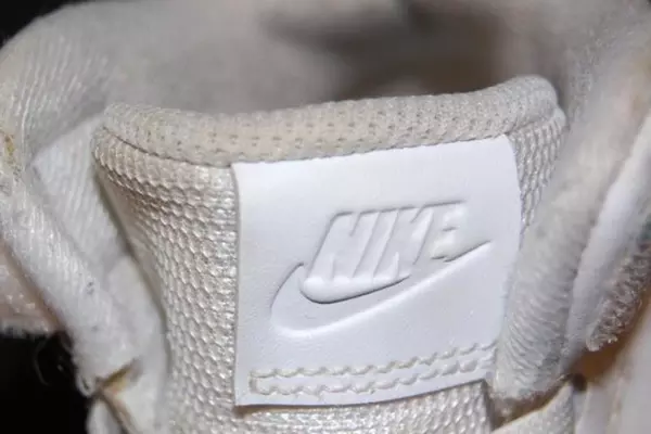 Nike Court Borough Mid Top Sneakers White Ankle Strap Youth Size 2Y
