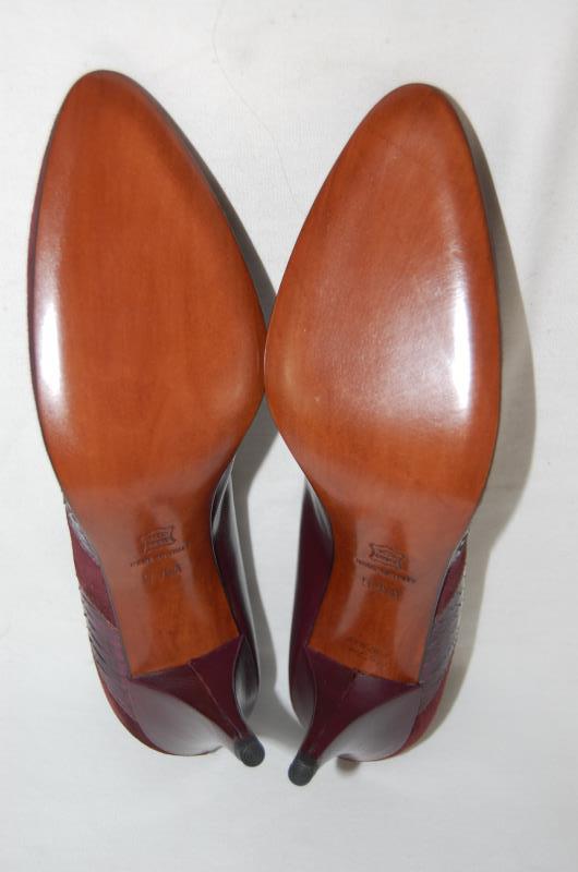 Vintage Polly Bergen Almond Toe Heels Women's Size 9 AA Plum Suede Leather