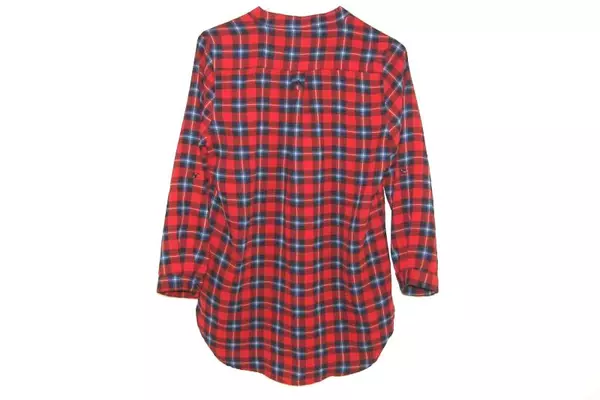 Fun 2 Fun Plaid Top Junior's Size Medium Red Blue 2 Buttons Pocket