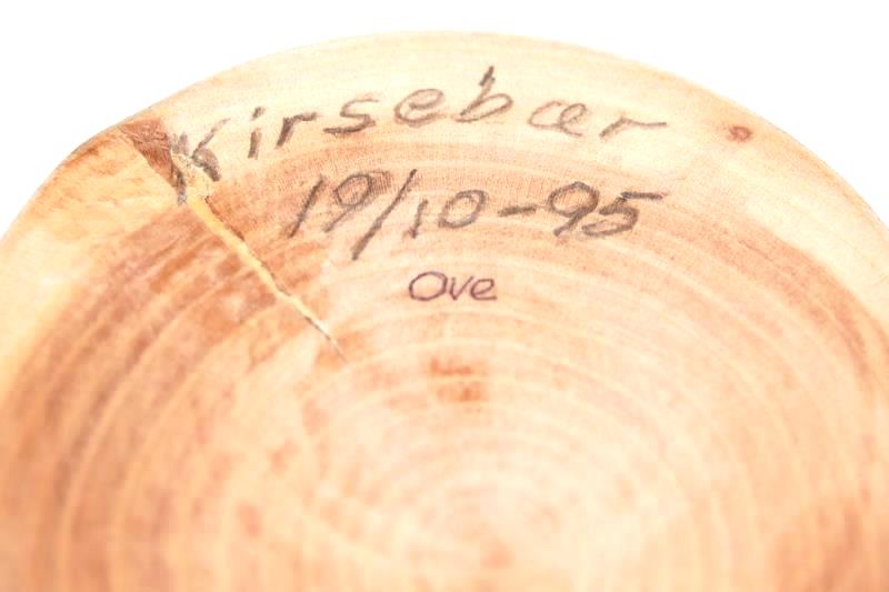 Hand Carved Wooden Cup Kirsebaer 19/10-95 Ove No Handle