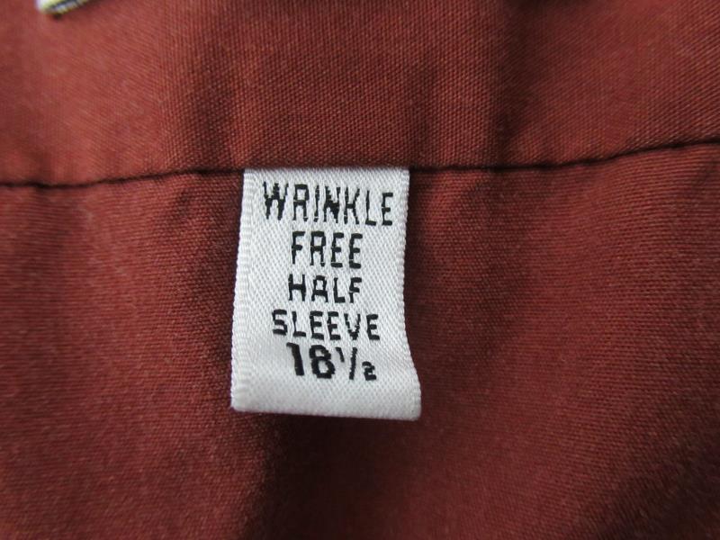 Van Heusen 1/2 Sleeve Wrinkle Free Poplin Button Up Shirt Men's Sz 18.5 Rust